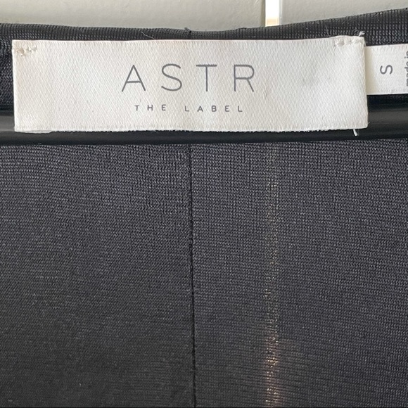 Astr the Label Floral Bell Sleeves Babydoll Shift Mini Dress - Picture 7 of 10